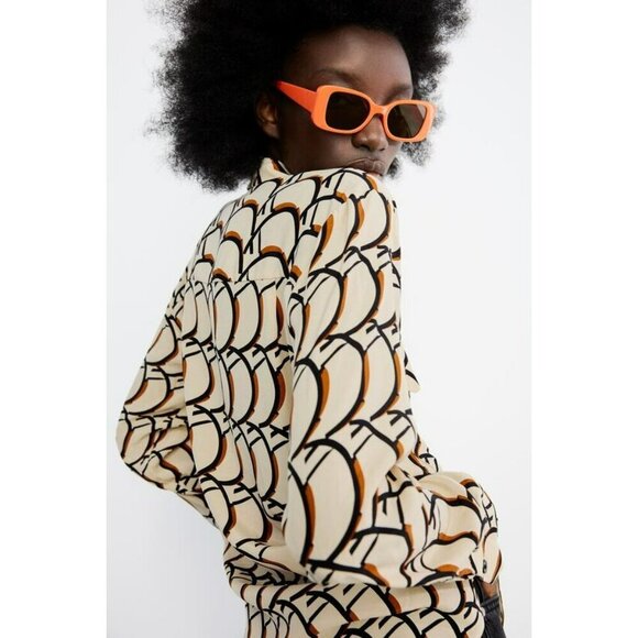 2/$30 Zara Beige Retro Print Overzised Collared Shirt Blouse Button Pockets XS - Picture 8 of 13